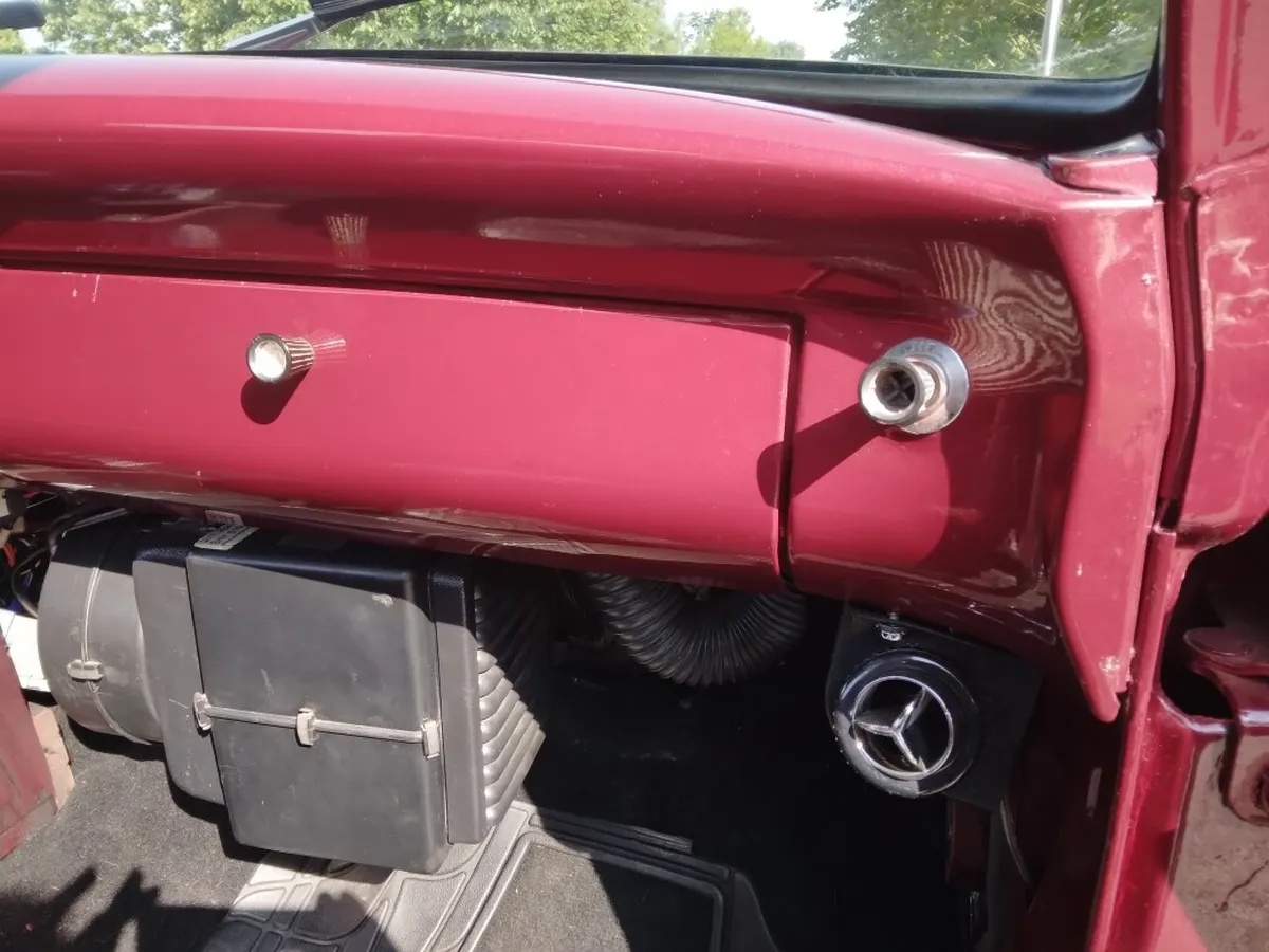 Ford-F-100-1964-Red-Red-And-Black-11