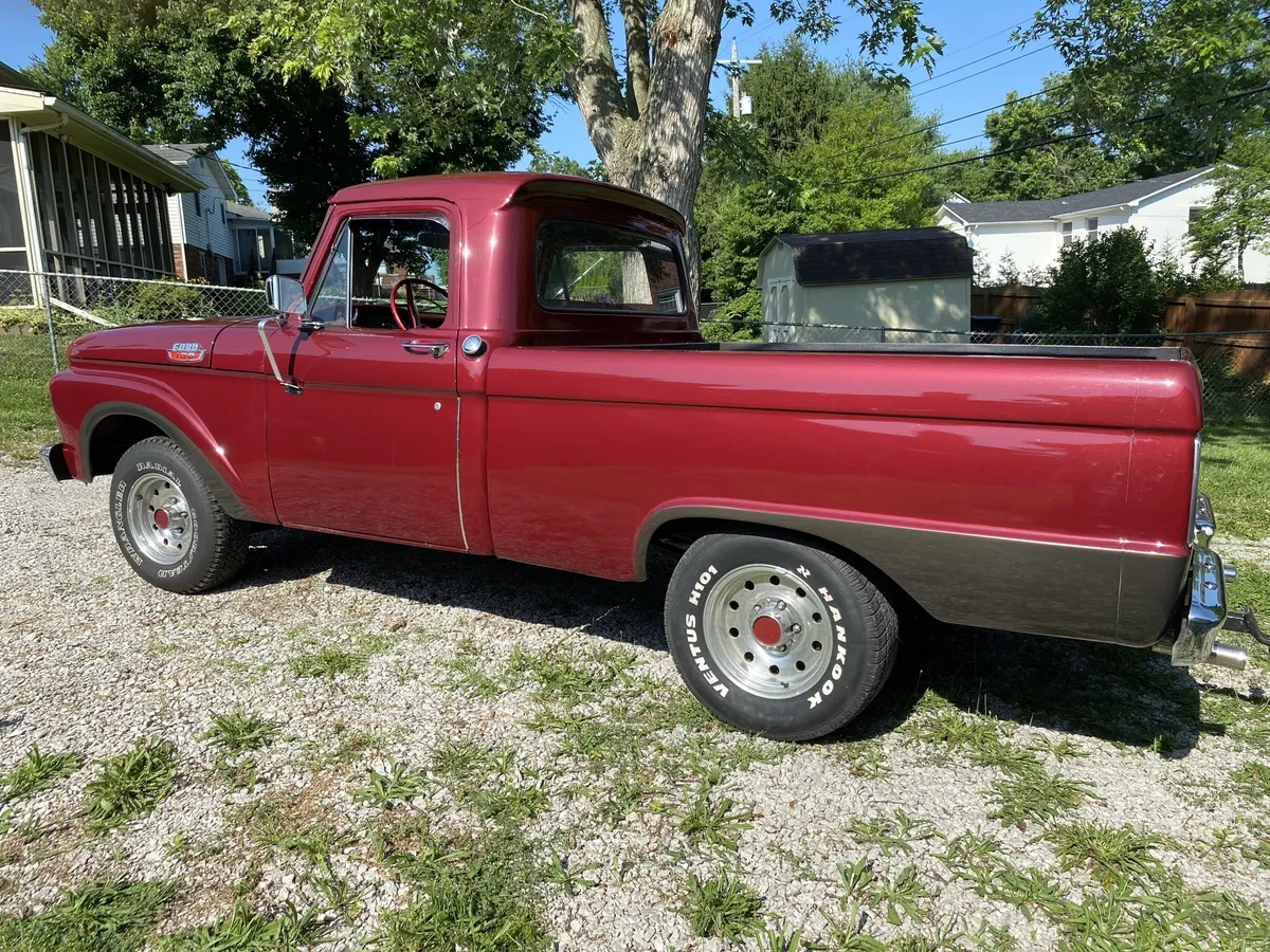 Ford-F-100-1964-Red-Red-And-Black-8