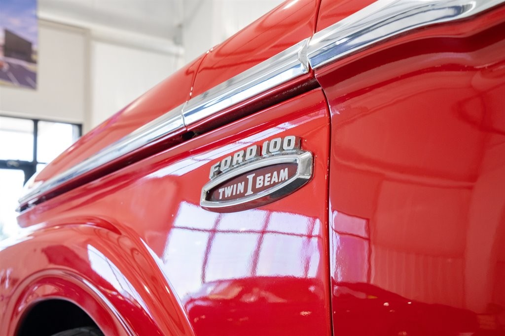Ford-F-100-1965-Pickup-15