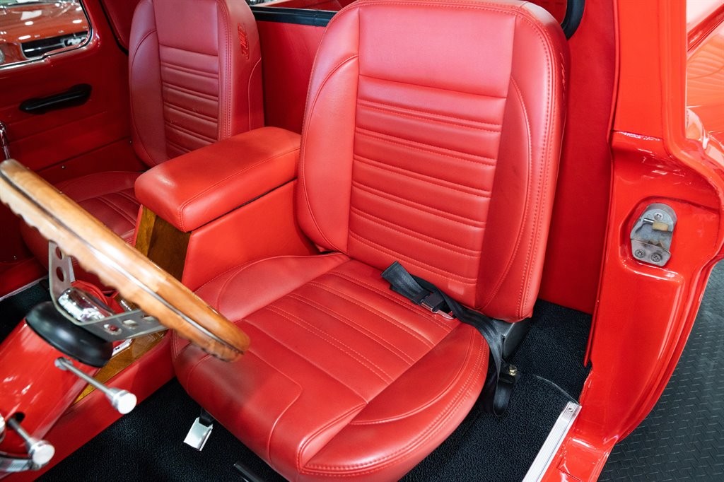Ford-F-100-1965-Pickup-26