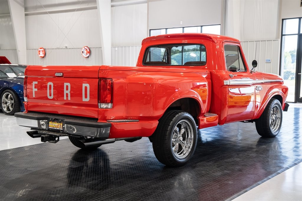 Ford-F-100-1965-Pickup-4