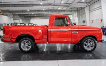 Ford-F-100-1965-Pickup-5