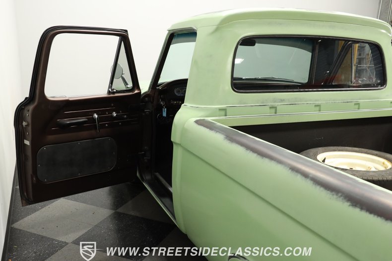 Ford-F-100-1966-Green-Patina-Black-30