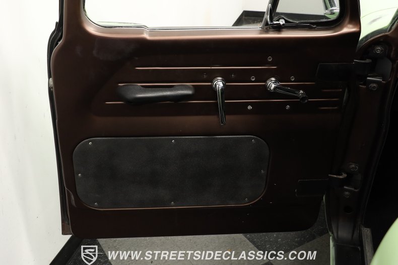 Ford-F-100-1966-Green-Patina-Black-31
