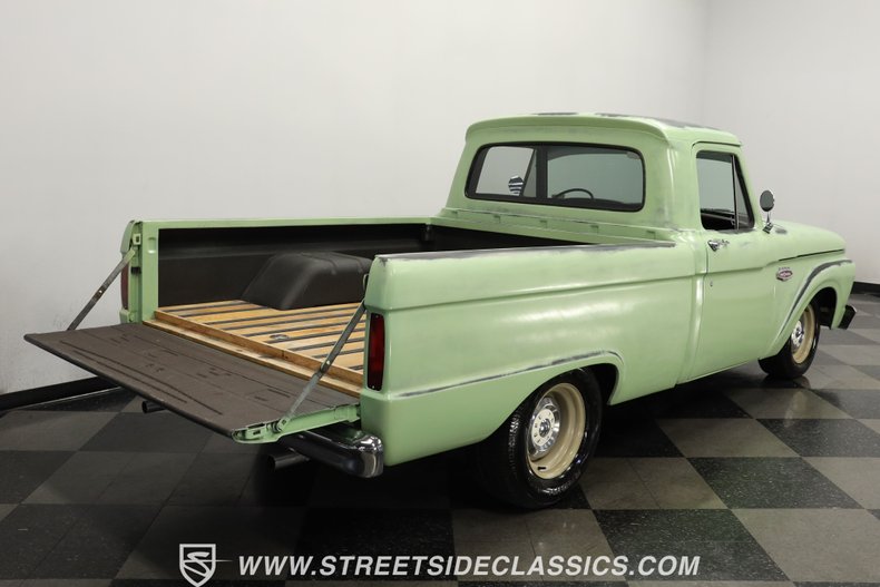 Ford-F-100-1966-Green-Patina-Black-39
