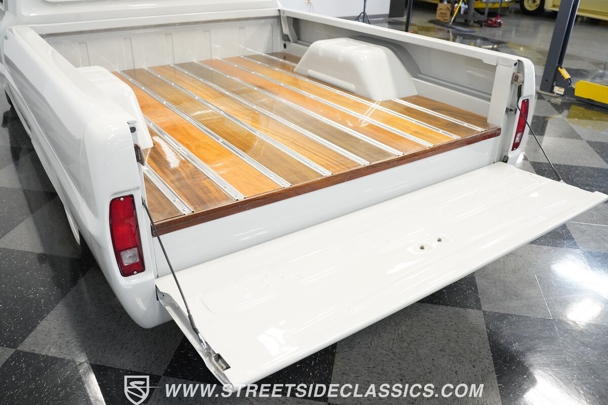 Ford-F-100-1968-Pickup-Truck-21
