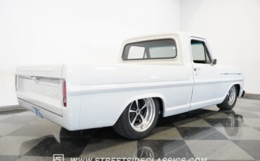 Ford-F-100-1968-Pickup-Truck-25