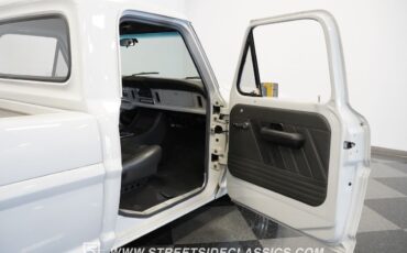Ford-F-100-1968-Pickup-Truck-36