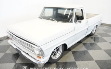 Ford-F-100-1968-Pickup-Truck-9