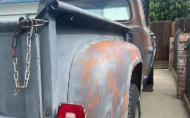 Ford-F-100-1969-Standard-Cab-Pickup-2