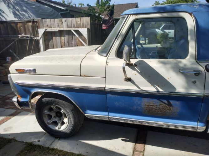 Ford-F-100-1972-3