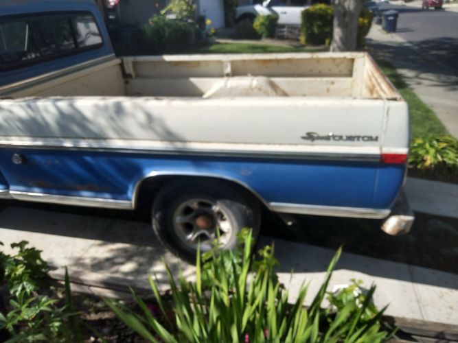 Ford-F-100-1972-4