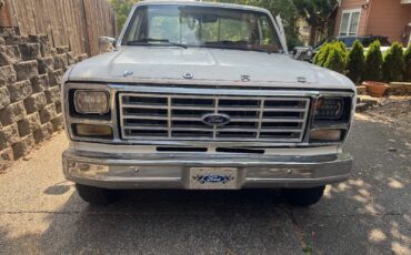 Ford-F-100-1980-Standard-Cab-Pickup-10