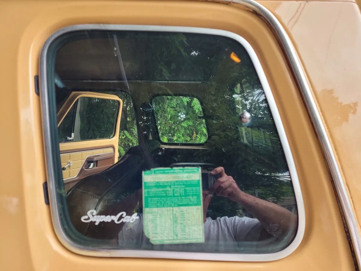 Ford-F-150-1978-Mojave-Tan-Tan-4