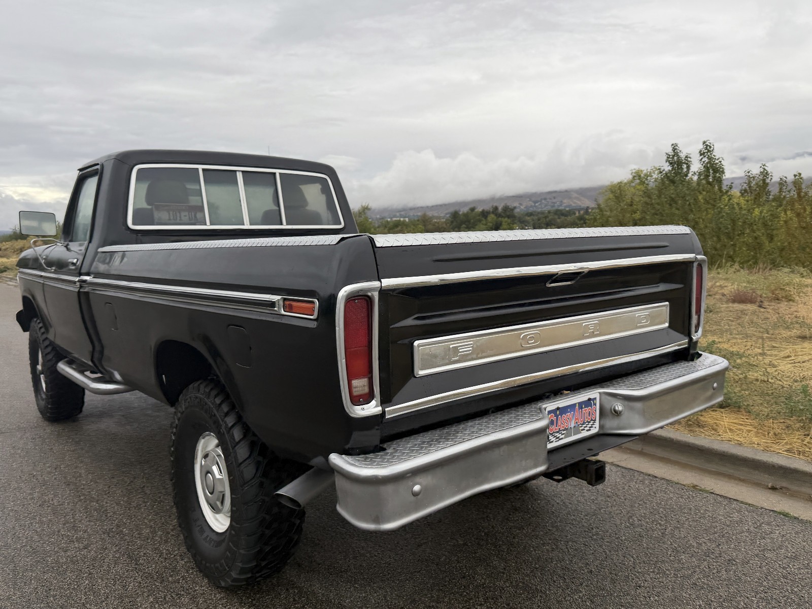 Ford-F-150-1979-12