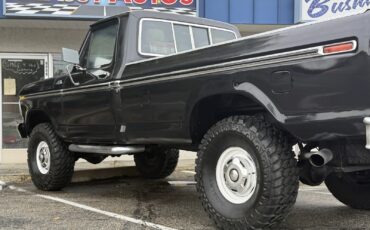 Ford-F-150-1979-33