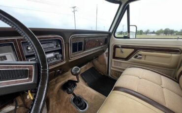 Ford-F-150-1979-Metallic-Brown-And-Cream-Brown-And-Wood-Grain-9