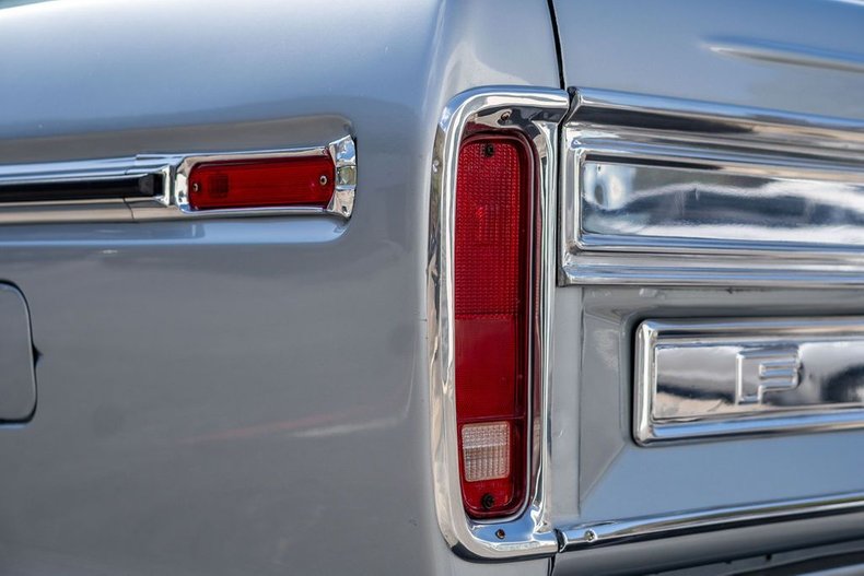 Ford-F-150-1979-Silver-Black-39