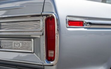 Ford-F-150-1979-Silver-Black-40