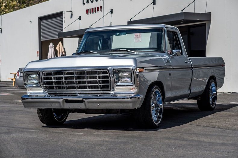 Ford-F-150-1979-Silver-Black-5
