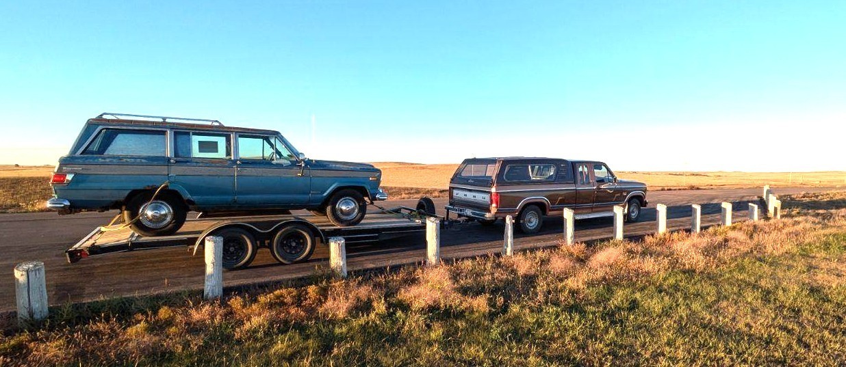 Ford-F-150-1982-Extended-Cab-Pickup-1