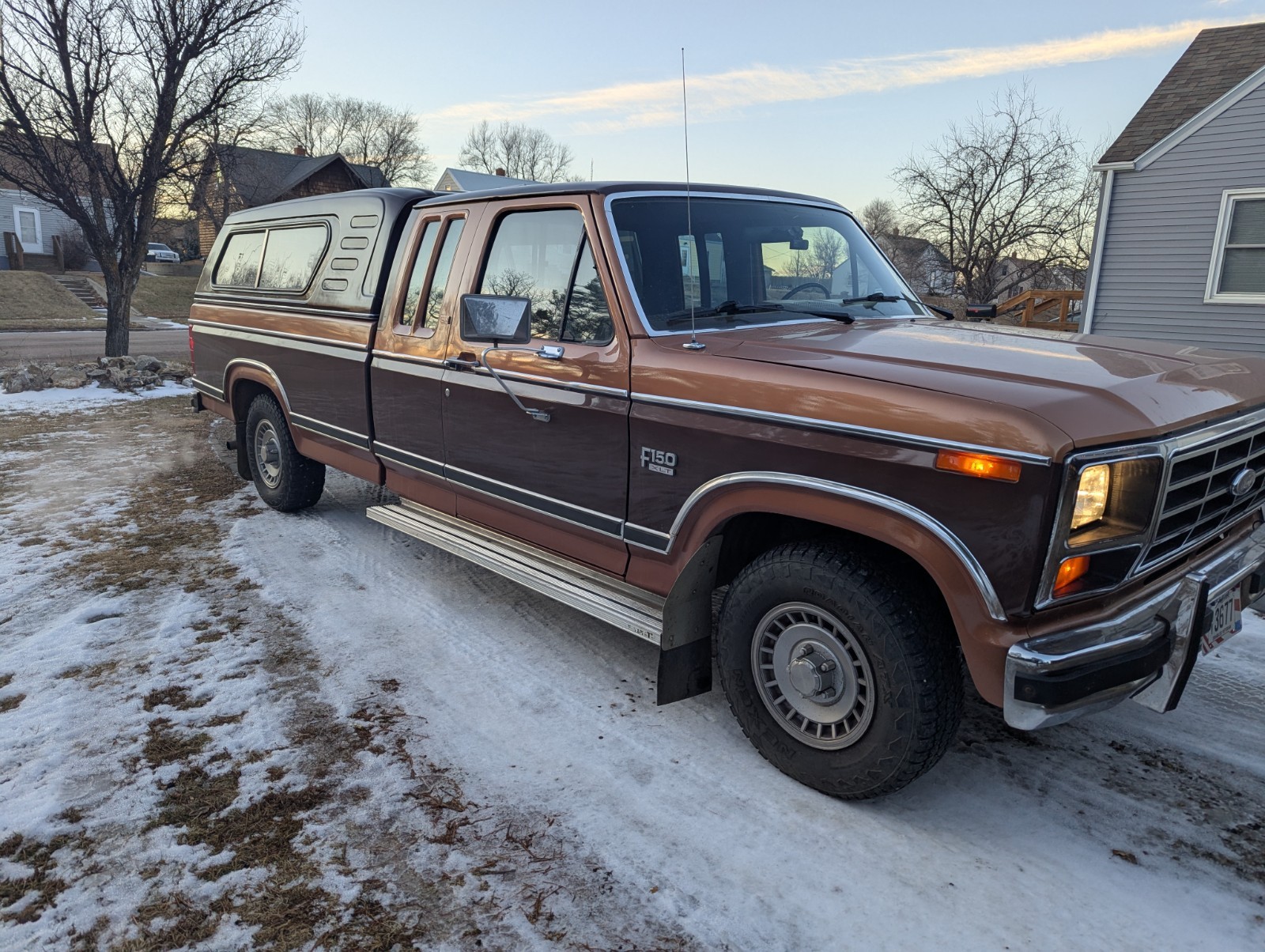 Ford-F-150-1982-Extended-Cab-Pickup-4