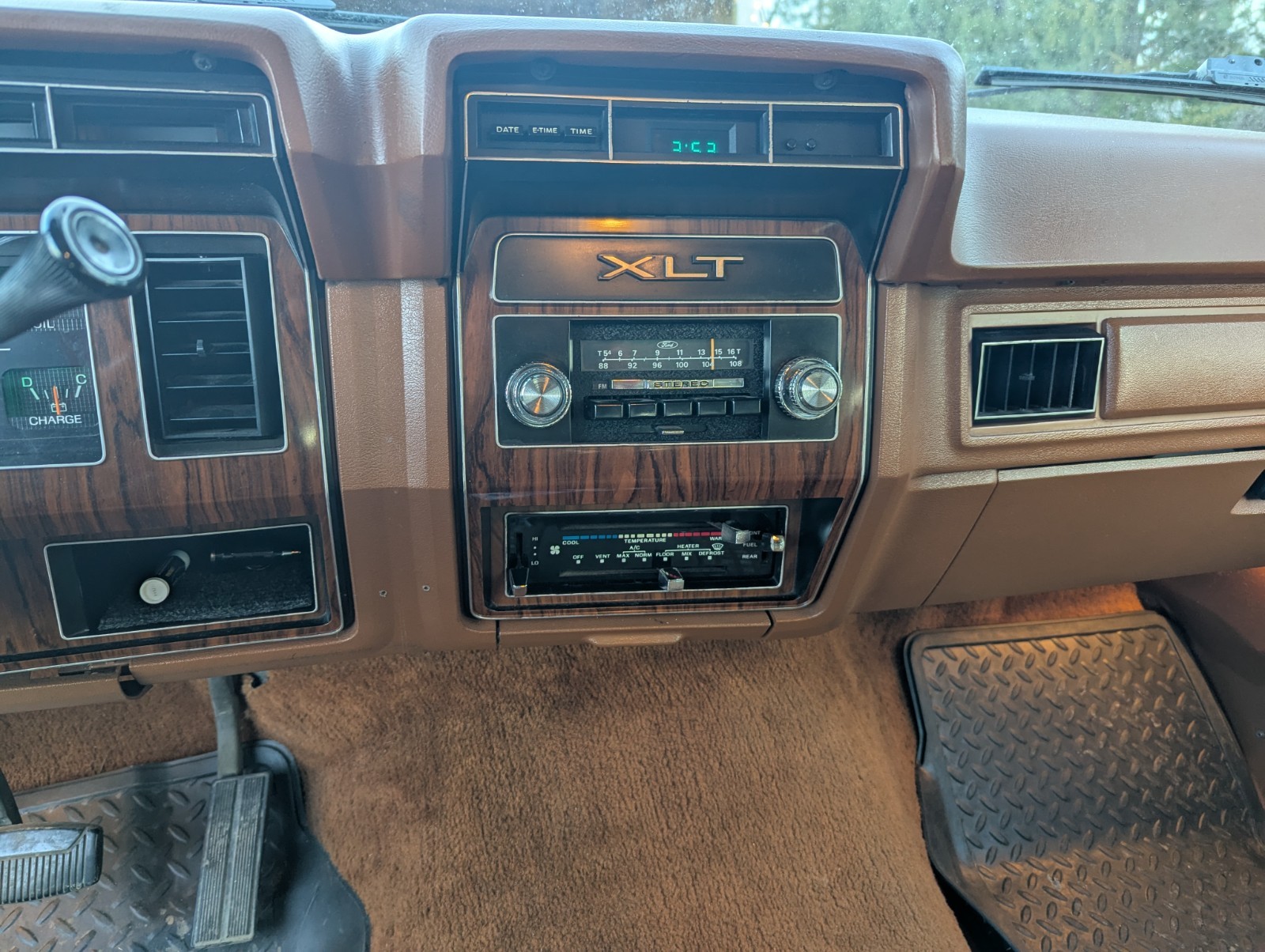 Ford-F-150-1982-Extended-Cab-Pickup-7