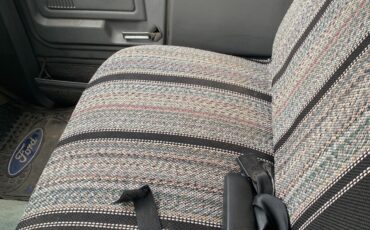 Ford-F-150-1986-Standard-Cab-Pickup-13
