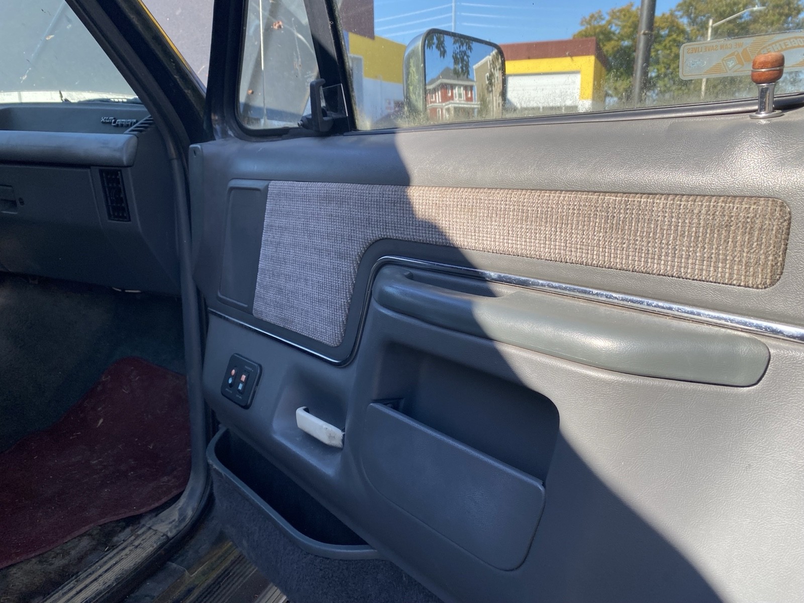 Ford-F-150-1989-10