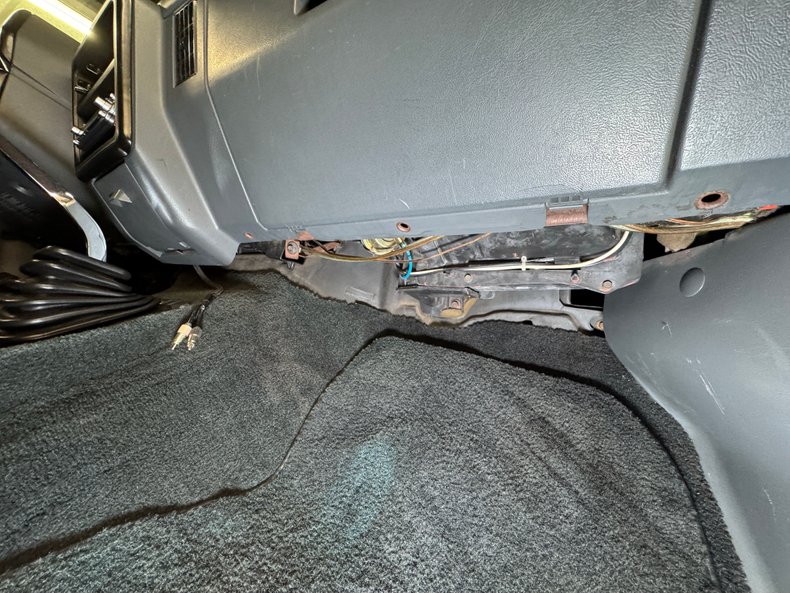 Ford-F-150-1989-Black-Black-42