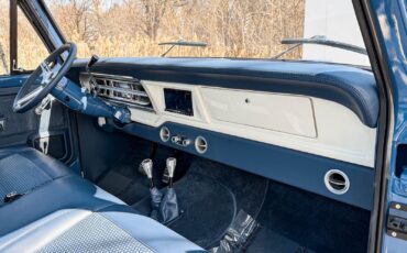Ford-F-250-1967-Pick-Up-20