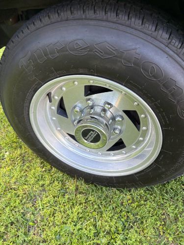 Ford-F-250-1969-Green-9