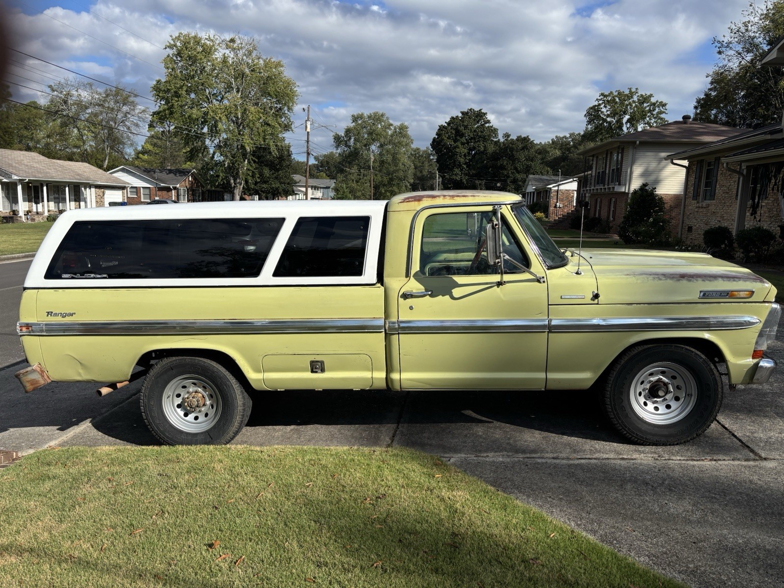 Ford-F-250-1970-Standard-Cab-Pickup-4