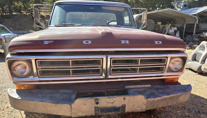 Ford-F-250-1972-Purple-10