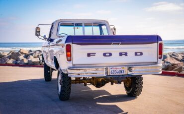 Ford-F-250-1973-Standard-Cab-Pickup-11
