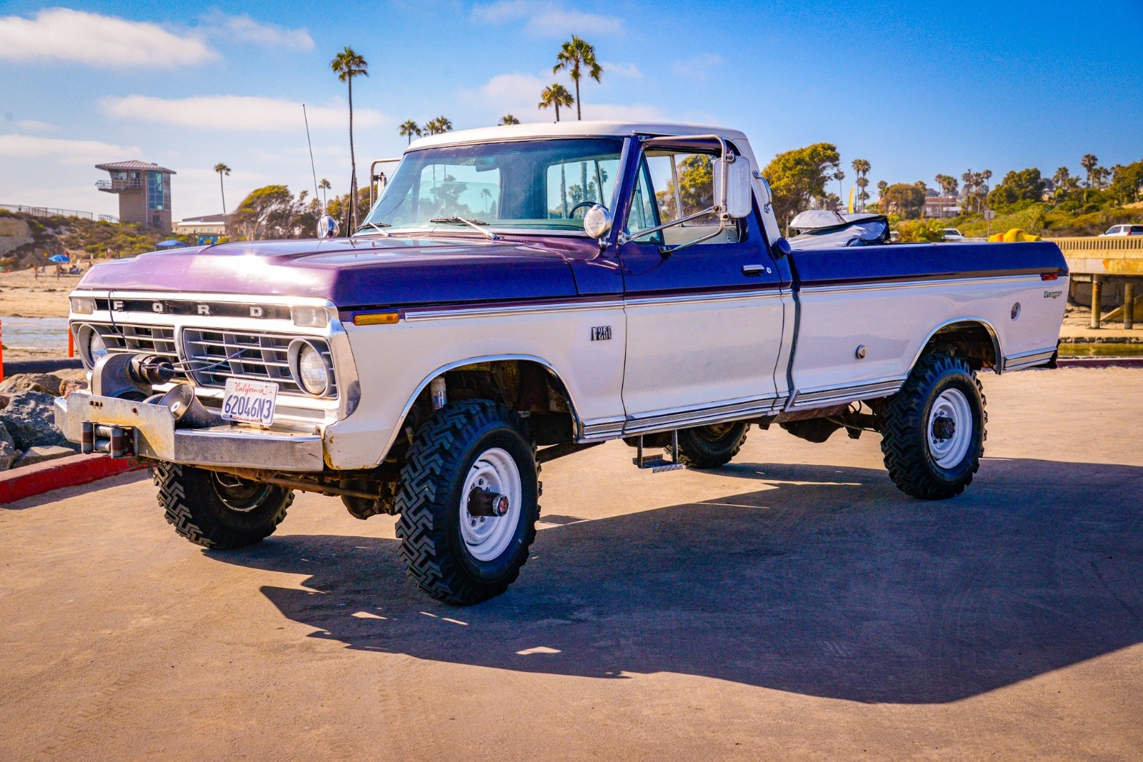 Ford-F-250-1973-Standard-Cab-Pickup-12