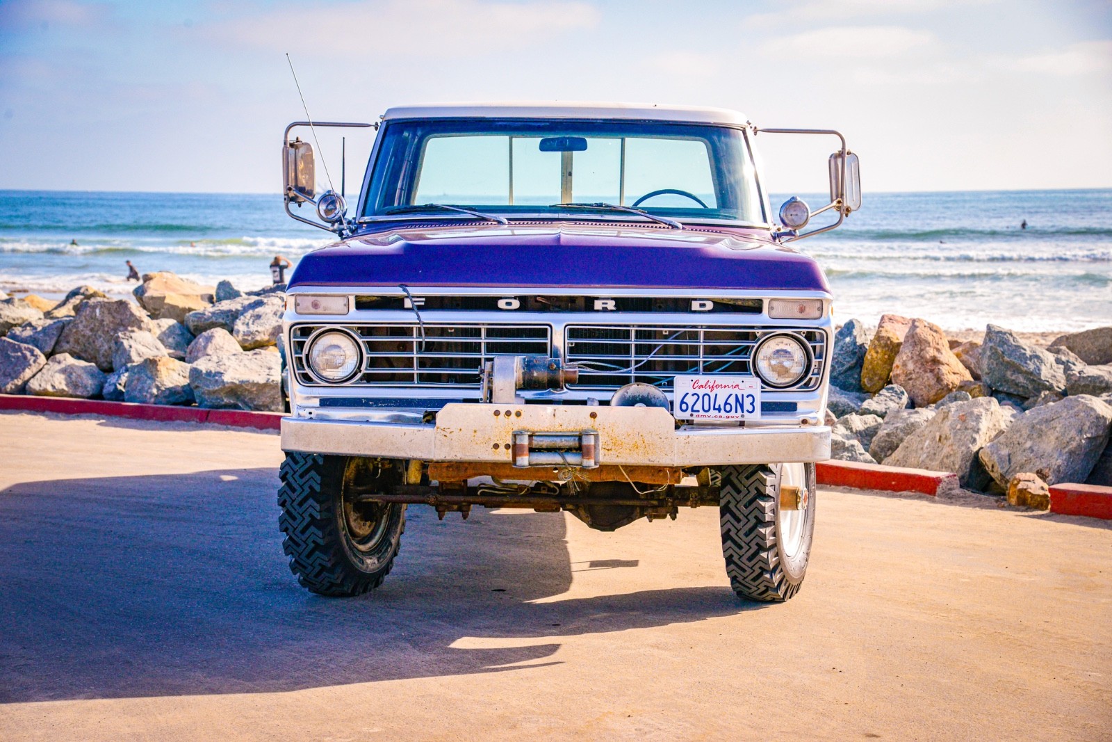 Ford-F-250-1973-Standard-Cab-Pickup-13
