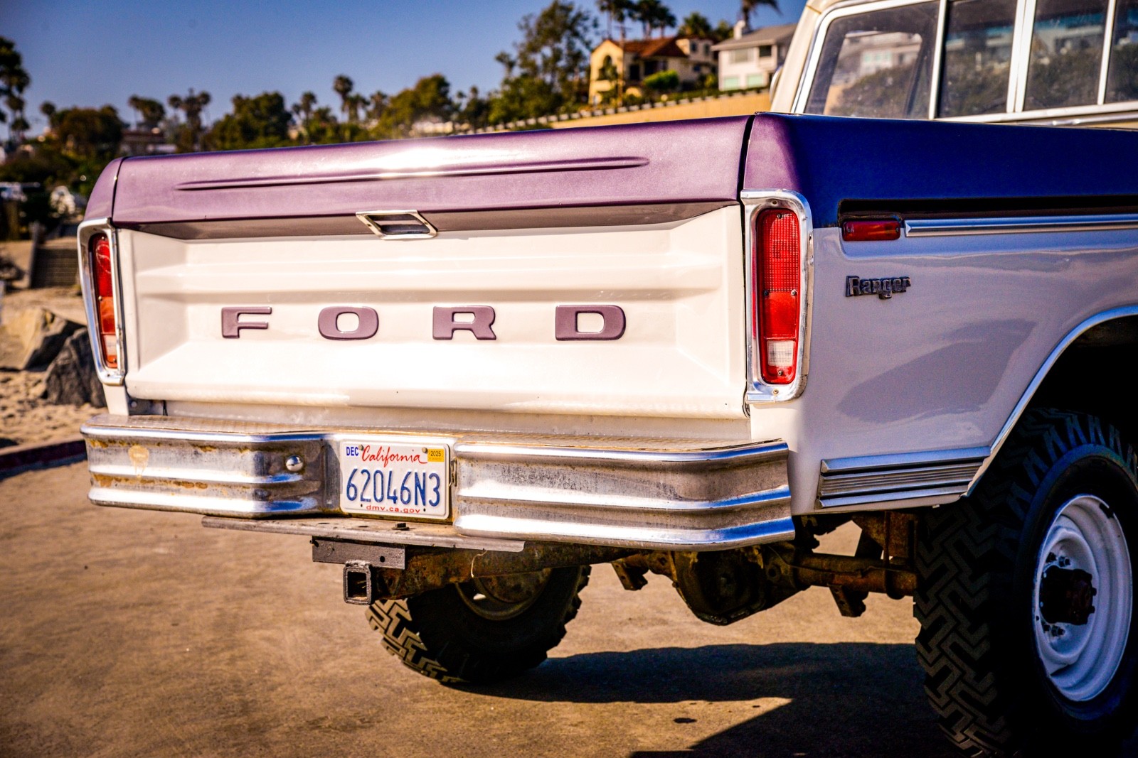 Ford-F-250-1973-Standard-Cab-Pickup-16