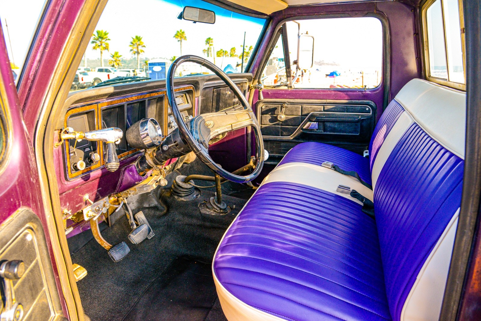 Ford-F-250-1973-Standard-Cab-Pickup-26