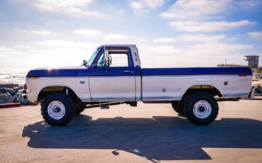 Ford-F-250-1973-Standard-Cab-Pickup-9