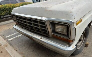 Ford-F-250-1975-6