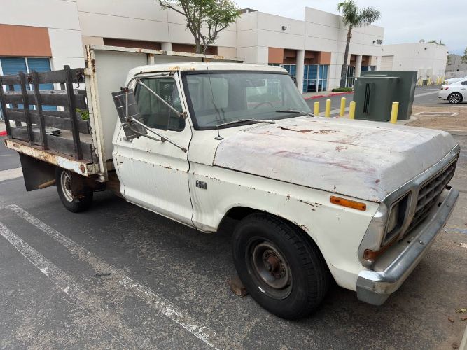 Ford-F-250-1975-7