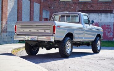 Ford-F-250-1977-10
