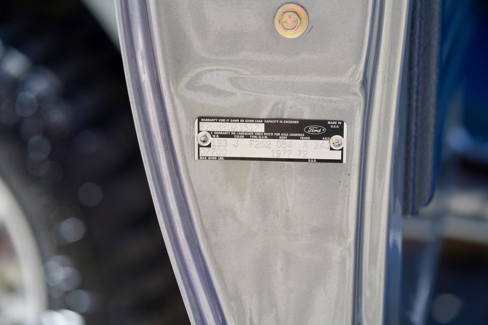 Ford-F-250-1977-24