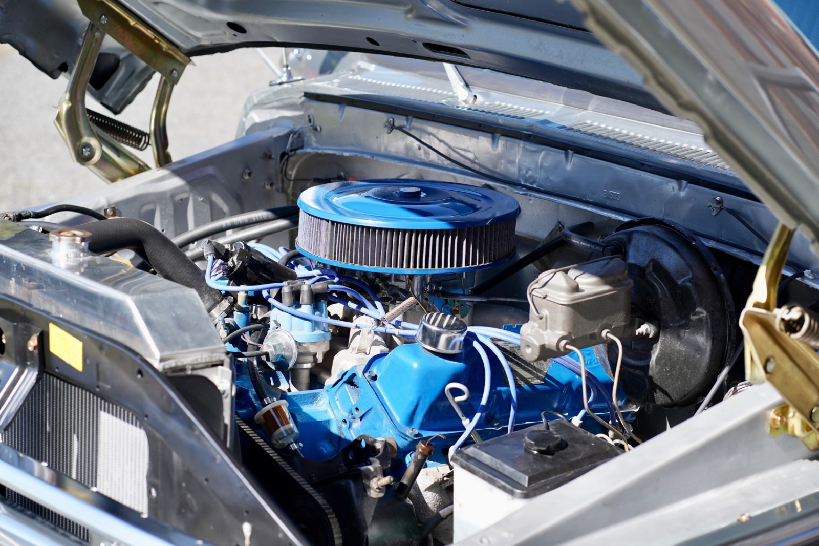 Ford-F-250-1977-29