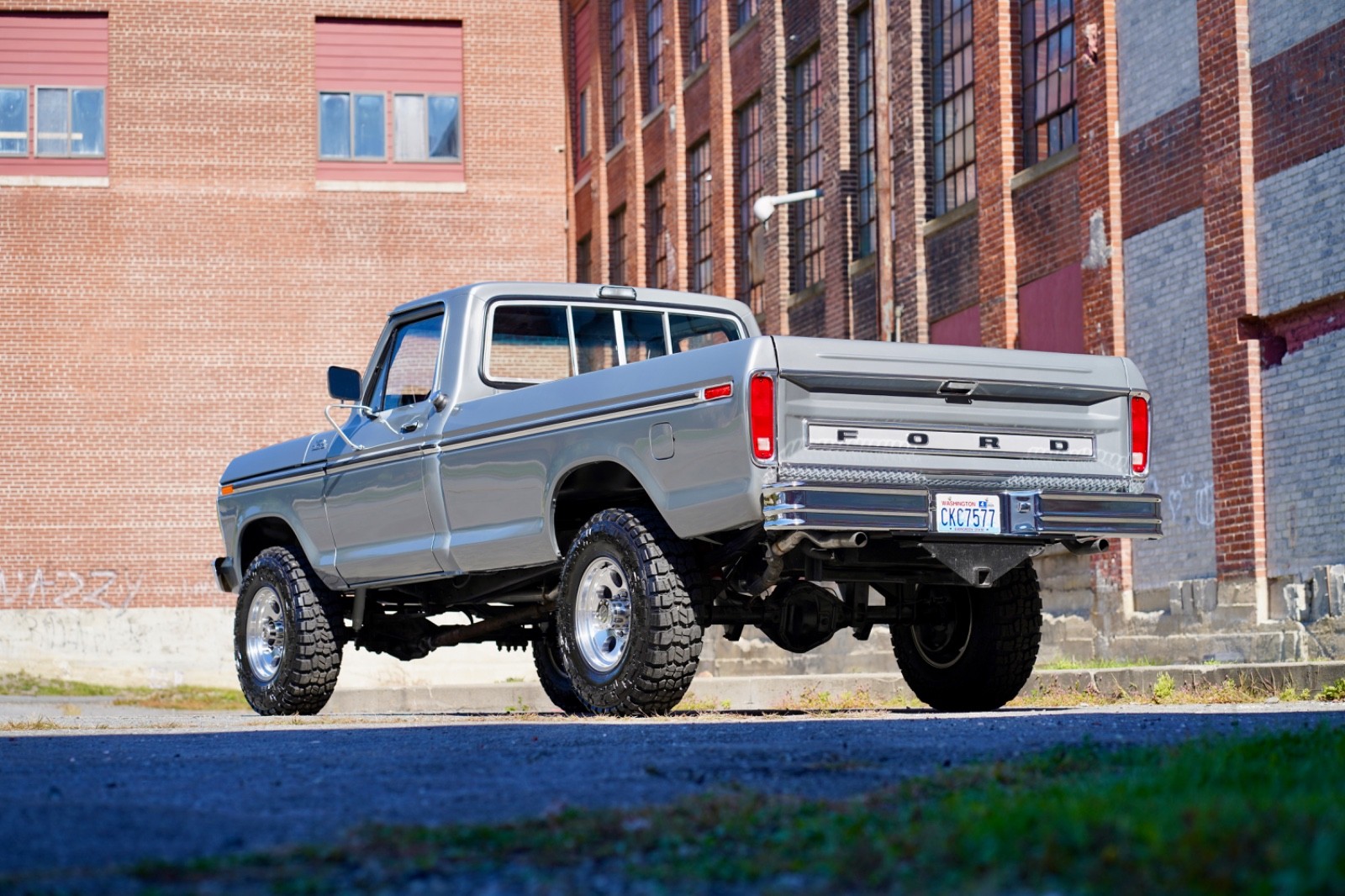 Ford-F-250-1977-4