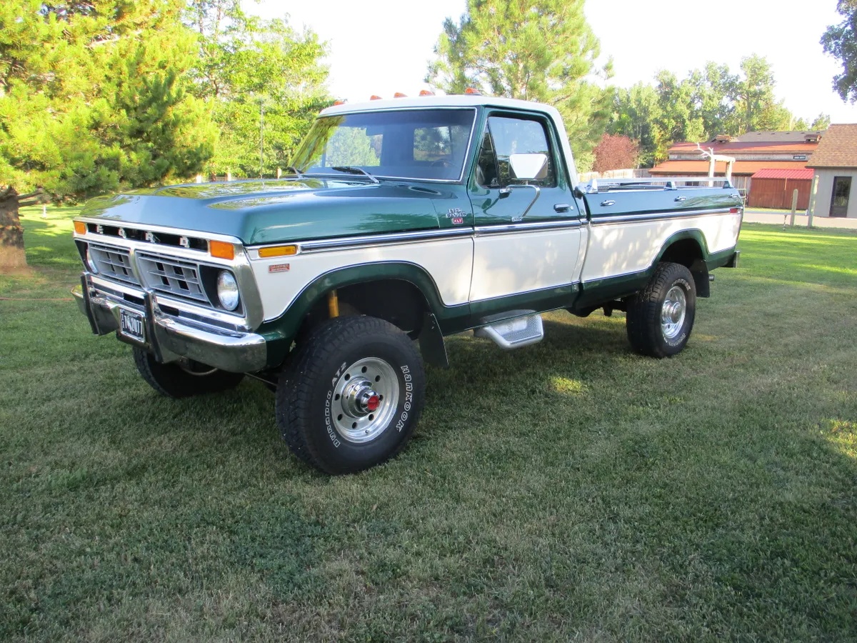 Ford-F-250-1977-Green-Green-16