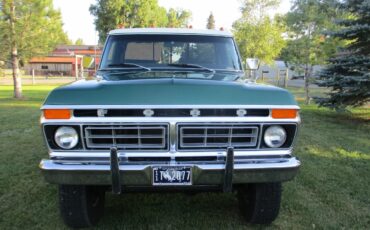 Ford-F-250-1977-Green-Green