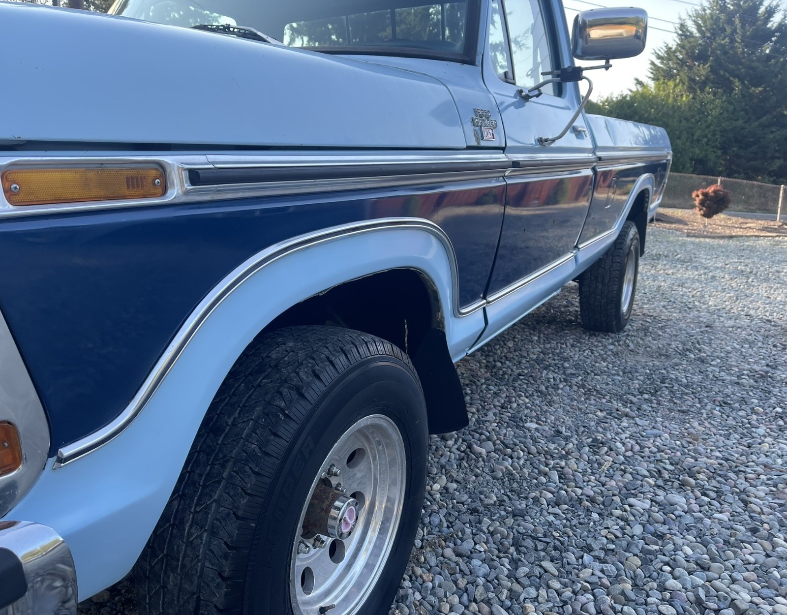 Ford-F-250-1978-11
