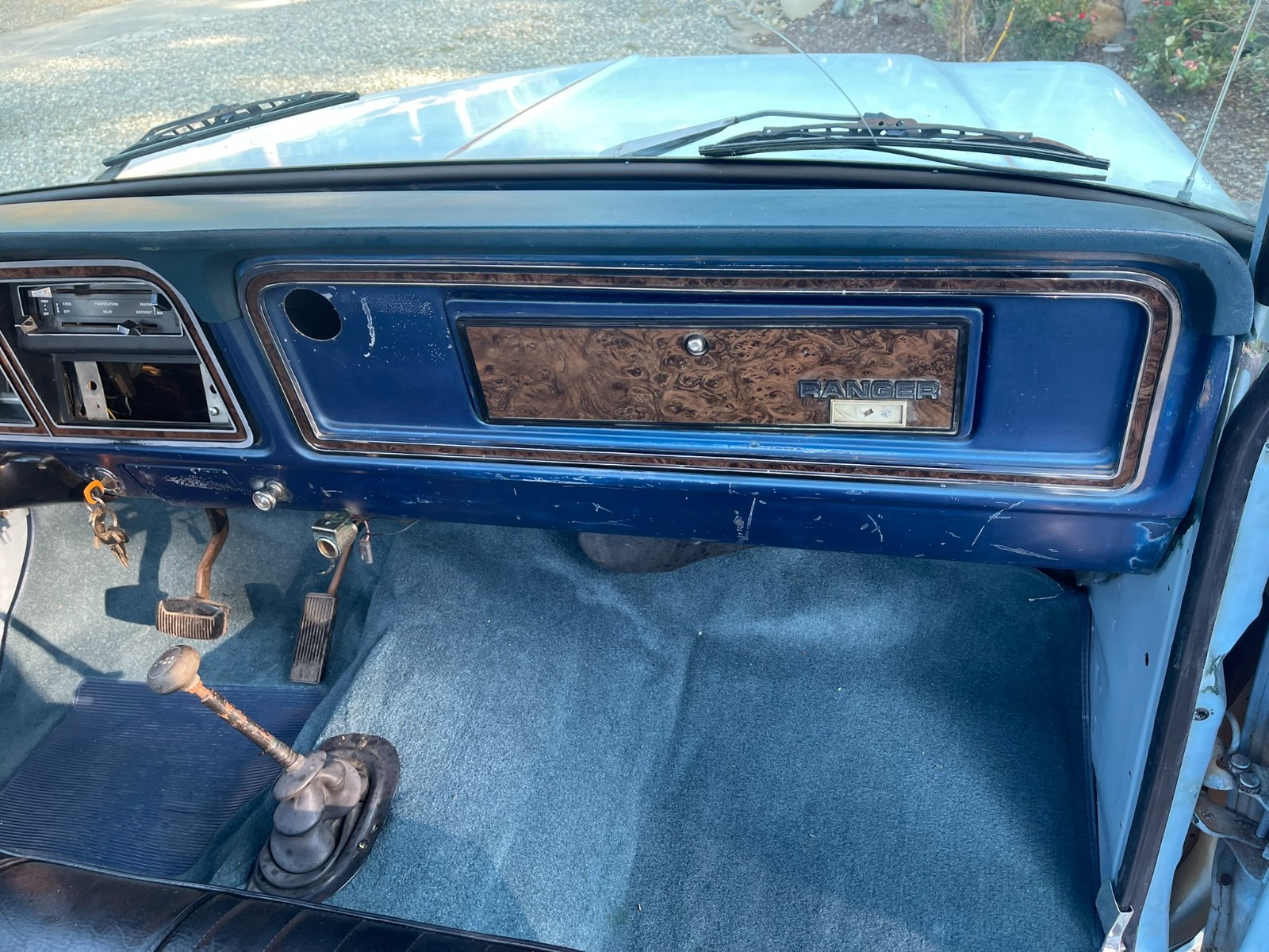 Ford-F-250-1978-20